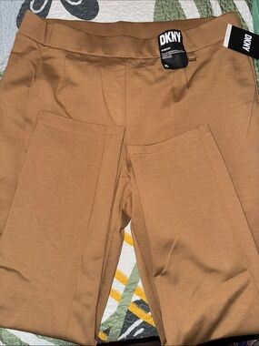 DKNY women Brown Stretch Pants-slim fit, tapered leg - NWT orig $89